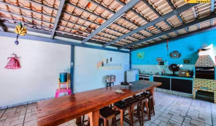 Casa à venda, 3 quartos, 2 vagas, Icaraí - Divinópolis/MG