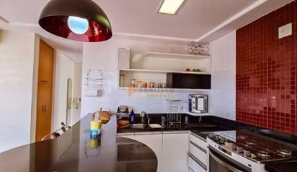Apartamento Cobertura à venda, 4 quartos, 1 suíte, 2 vagas, Centro - Divinópolis/MG