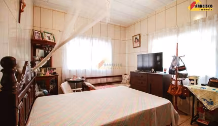 Casa à venda, 2 quartos, 2 vagas, Interlagos - Divinópolis/MG