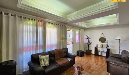 Casa à venda, 3 quartos, 1 suíte, 2 vagas, Nossa Senhora das Graças - Divinópolis/MG
