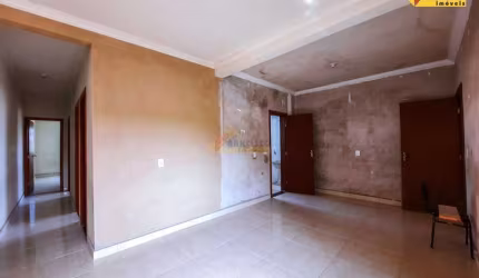 Casa à venda, 4 quartos, 1 suíte, 2 vagas, Santa Rosa - Divinópolis/MG