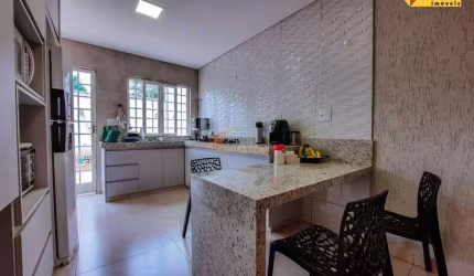 Casa à venda, 3 quartos, 1 suíte, 2 vagas, Residencial Mariza Pardini - Divinópolis/MG