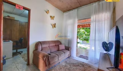 Casa à venda, 3 quartos, 4 vagas, Geraldo Pereira - Divinópolis/MG