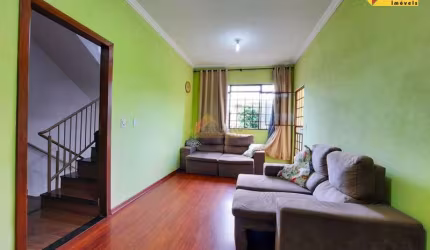 Casa à venda, 5 quartos, 1 suíte, 6 vagas, Alvorada - Divinópolis/MG