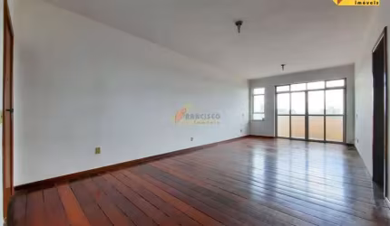 Apartamento à venda, 3 quartos, 1 suíte, 1 vaga, Centro - Divinópolis/MG