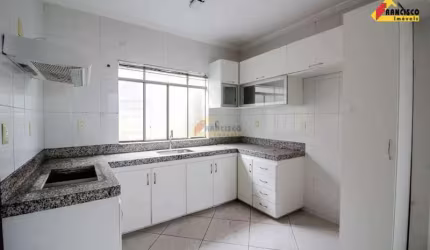 Apartamento à venda, 3 quartos, 1 suíte, 1 vaga, Porto Velho - Divinópolis/MG