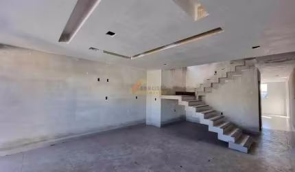 Casa à venda, 3 quartos, 1 suíte, 2 vagas, São Roque - Divinópolis/MG