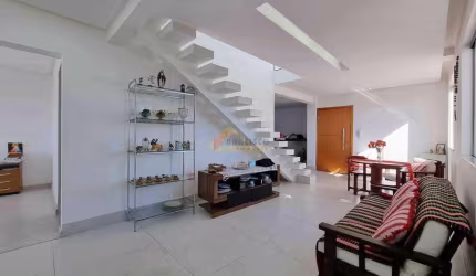 Apartamento Cobertura à venda, 3 quartos, 1 suíte, 1 vaga, Orion - Divinópolis/MG