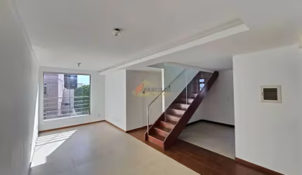 Apartamento Cobertura à venda, 3 quartos, 1 suíte, 3 vagas, Centro - Divinópolis/MG