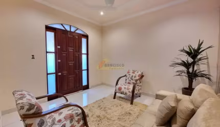 Casa à venda, 3 quartos, 2 vagas, Nossa Senhora das Graças - Divinópolis/MG