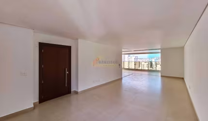 Apartamento à venda, 4 quartos, 4 suítes, 2 vagas, Centro - Divinópolis/MG