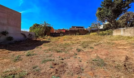 Lote à venda, Jardim das Acácias - Divinópolis/MG