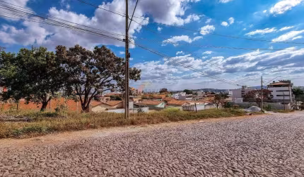 Lote à venda, Manoel Valinhas - Divinópolis/MG