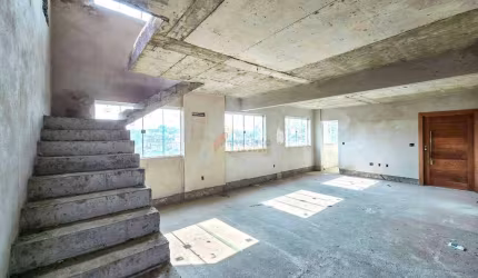 Apartamento Cobertura à venda, 4 quartos, 4 suítes, 6 vagas, Centro - Divinópolis/MG