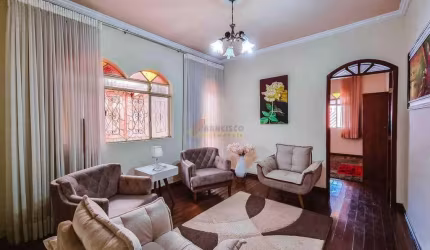 Casa à venda, 3 quartos, 2 suítes, 4 vagas, Ponte Funda - Divinópolis/MG