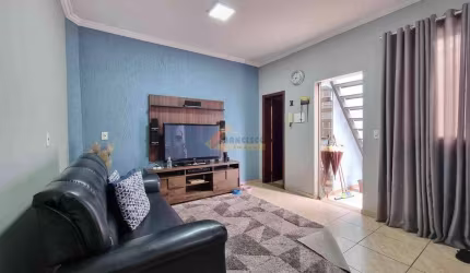 Prédio à venda, 4 quartos, 1 vaga, Porto Velho - Divinópolis/MG