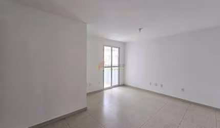 Apartamento à venda, 3 quartos, 1 suíte, 1 vaga, Centro - Divinópolis/MG