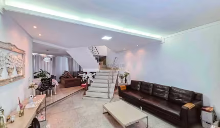 Casa à venda, 3 quartos, 1 suíte, 2 vagas, Manoel Valinhas - Divinópolis/MG