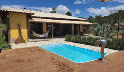 Sítio à venda, 4 quartos, 1 suíte, 4 vagas, Área Rural de Divinópolis - Divinópolis/MG