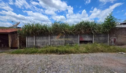 Lote à venda, Interlagos - Divinópolis/MG