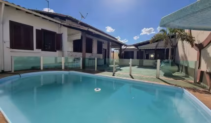 Casa à venda, 4 quartos, 2 suítes, 4 vagas, Ermida - Divinópolis/MG