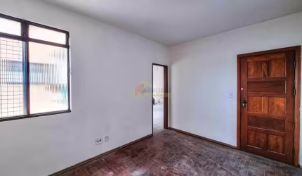 Apartamento à venda, 3 quartos, 1 suíte, 1 vaga, Planalto - Divinópolis/MG