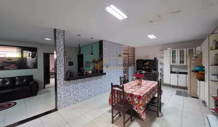 Casa à venda, 3 quartos, 1 suíte, 3 vagas, Bom Pastor - Divinópolis/MG