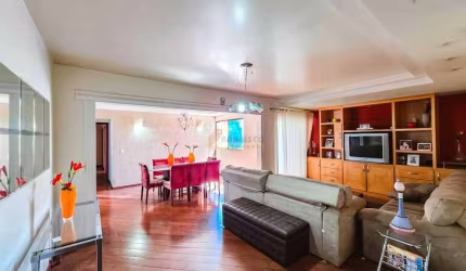 Apartamento à venda, 4 quartos, 2 suítes, 2 vagas, Centro - Divinópolis/MG
