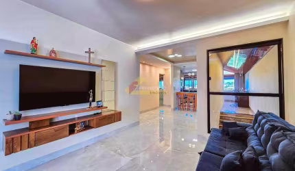 Casa à venda, 3 quartos, 1 suíte, 4 vagas, Quintino - Divinópolis/MG