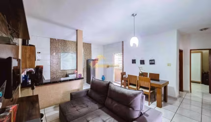 Casa à venda, 3 quartos, 3 vagas, Santos Dumont - Divinópolis/MG