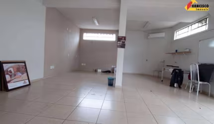 Loja para aluguel, São José - Divinópolis/MG