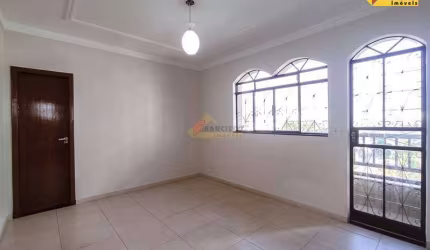 Apartamento para aluguel, 4 quartos, 1 suíte, 1 vaga, Tietê - Divinópolis/MG