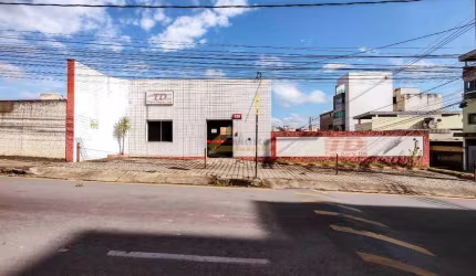 Casa Comercial para aluguel, São José - Divinópolis/MG