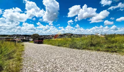 Lote localizado no bairro São Roque