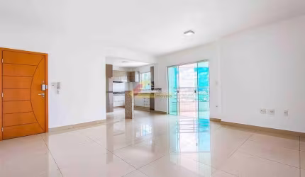 Apartamento para aluguel, 3 quartos, 1 suíte, 2 vagas, Centro - Divinópolis/MG