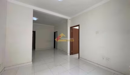 Casa Comercial para aluguel, 3 quartos, 1 suíte, 2 vagas, Sidil - Divinópolis/MG