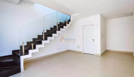 Apartamento Cobertura para aluguel, 3 quartos, 1 suíte, 4 vagas, Santo Antônio - Divinópolis/MG