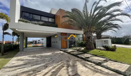 CASA DE ALTO PADRÃO NO CONDOMINIO RESERVA DAS ÁGUAS