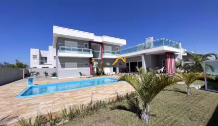 Casa 05 suítes, alto padrão, 469 m² área construída, na praiade Bella Torres.