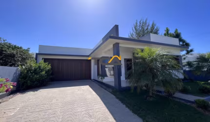 CASA DE 3 DORMITÓRIOS NA BELLATORRES