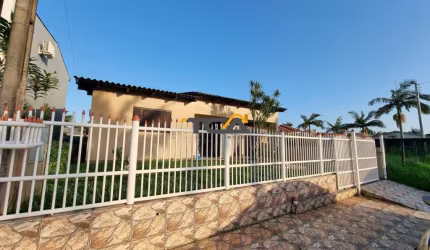 Casa 3 Dormitórios em Torres/RS