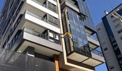 Belíssimo apartamento de 3 dormitorios no bairro Praia Grande
