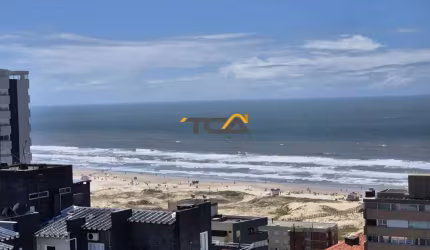 Apartamento 02 Dormitórios novo finamente mobiliado a poucos metros do mar em To