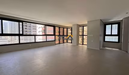 Apartamento 3 dormitórios na Praia Grande