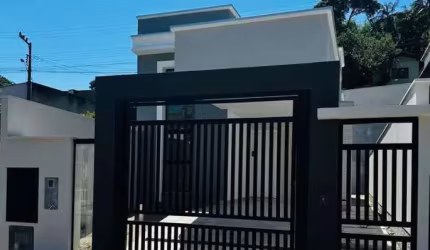 Casa para Venda em Brusque, Ponta Russa, 3 dormitórios, 1 suíte, 2 banheiros, 1 vaga
