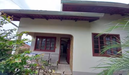 Casa para Venda em Brusque, SOUZA CRUZ, 3 dormitórios, 1 banheiro, 2 vagas