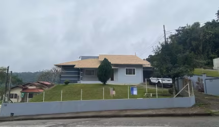 Casa para Venda em Brusque, SÃO PEDRO, 3 dormitórios, 1 suíte, 2 banheiros, 2 vagas