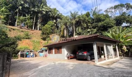 Casa para Venda em Brusque, SÃO PEDRO, 3 dormitórios, 1 suíte, 2 banheiros, 1 vaga