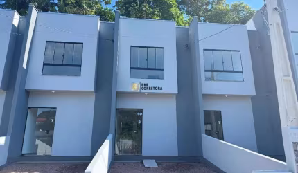 Casa para Venda em Brusque, Paquetá, 2 dormitórios, 1 banheiro, 1 vaga