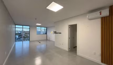 Sala Comercial para Locação em Brusque, Centro I, 2 banheiros, 1 vaga
